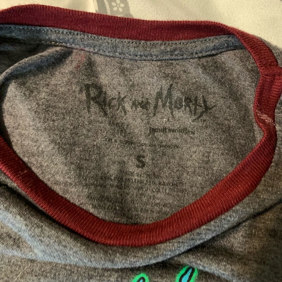 Rick and north T-shirt - Picture 3 of 3